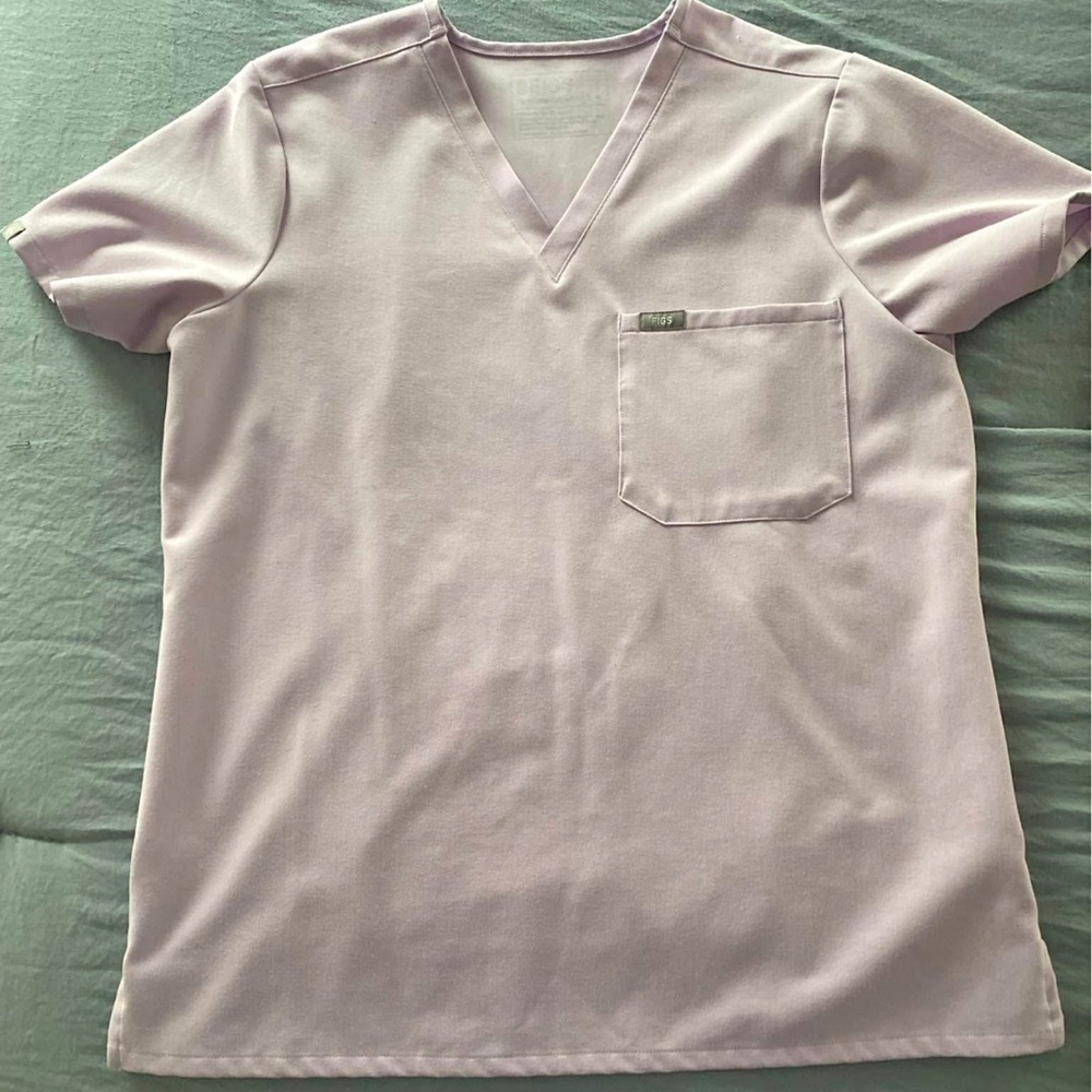 Lilac Dawn Figs Scrub Set